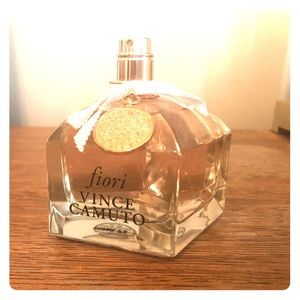 Vince Camuto Eau De Parfum spray
